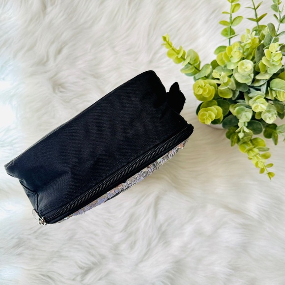 Justice Sparkle Panda Sequin Flip School Lunch Tote – Big Eyes Design - Picture 8 of 8